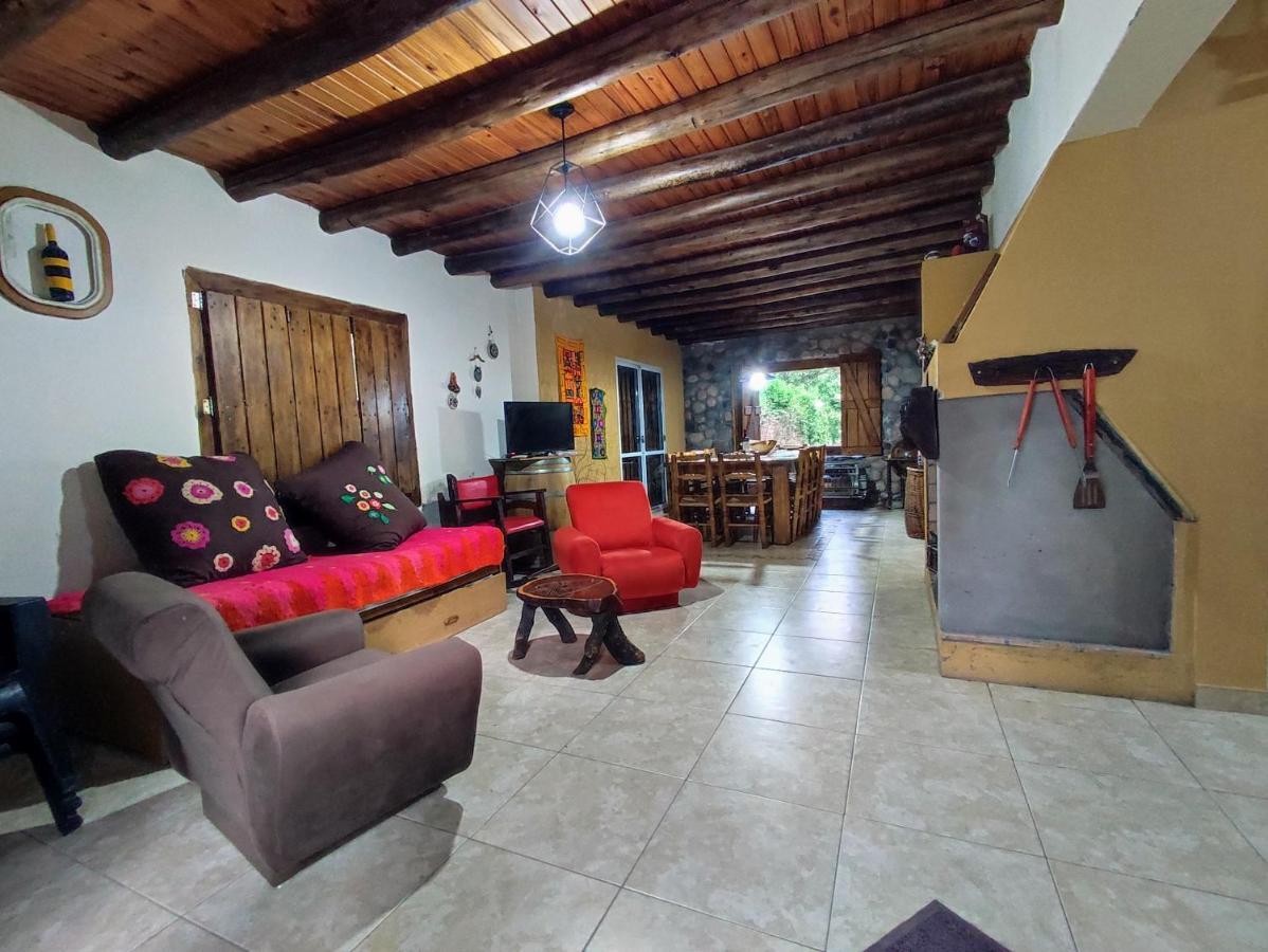 Casa De Campo De Piedra Tunuyán Exterior photo